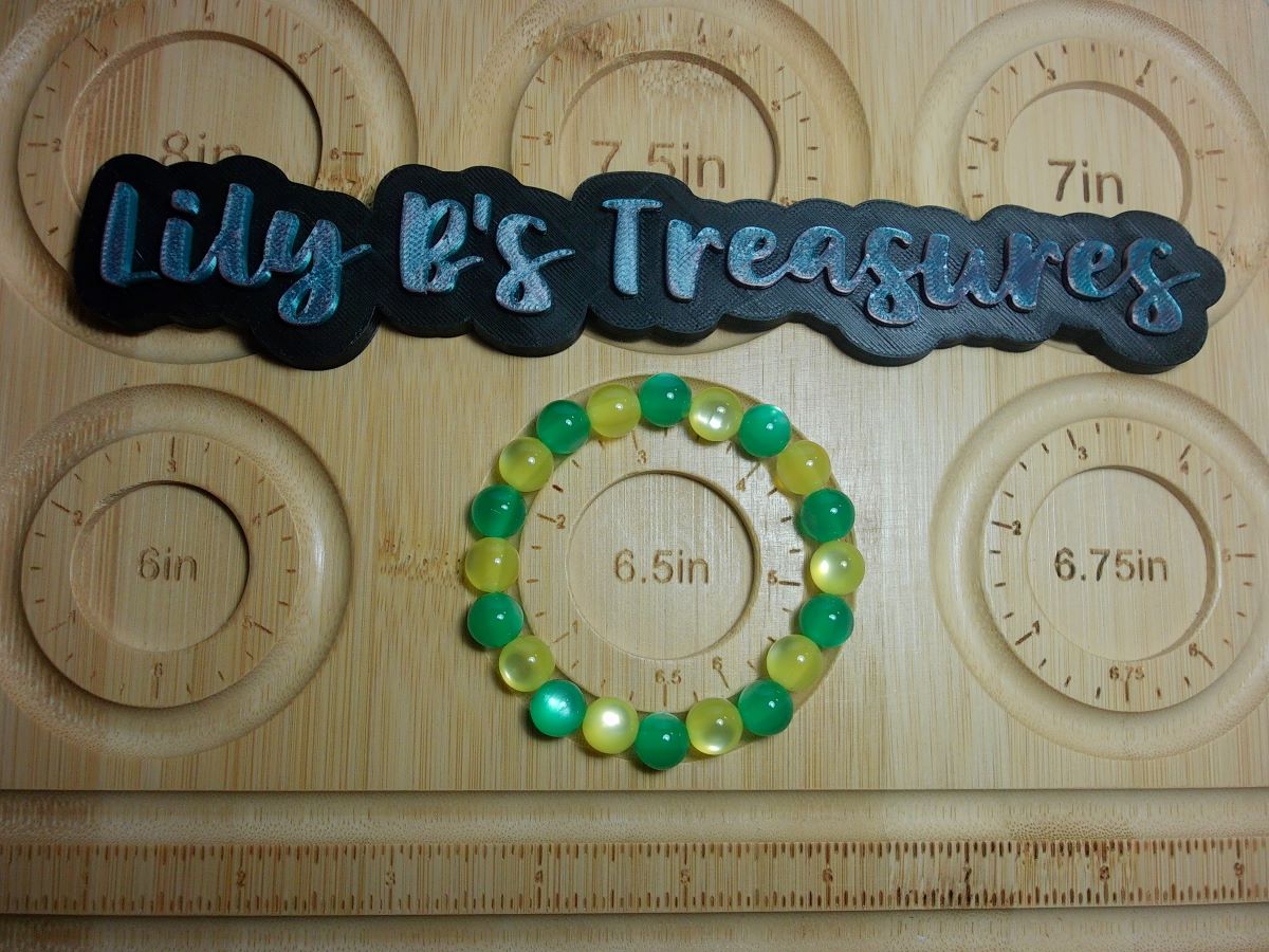 Green and Yellow Cat Eye Beaded Jewelry Set with Matching Pen