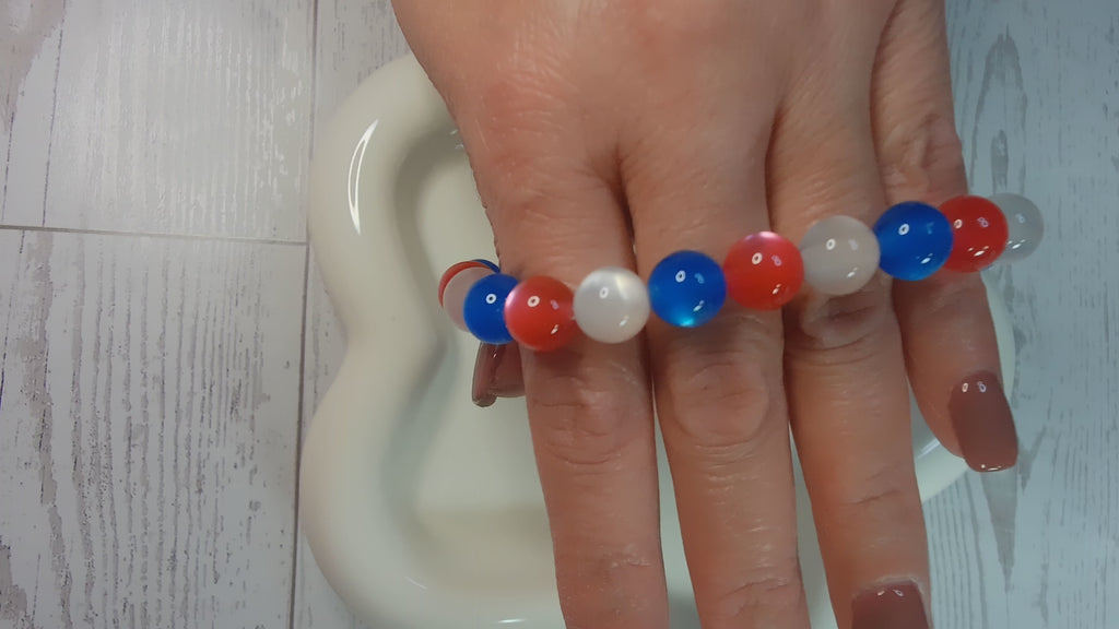 Handcrafted Red, White & Blue Resin Beaded Stretch Bracelet