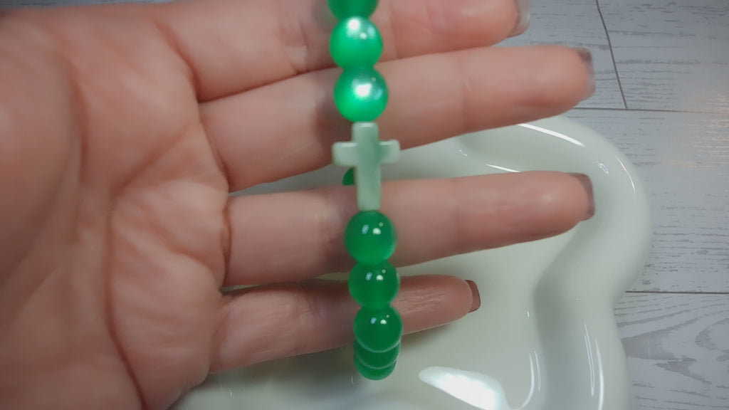 Green Cat Eye Beaded Stretch Bracelet with Green Cross